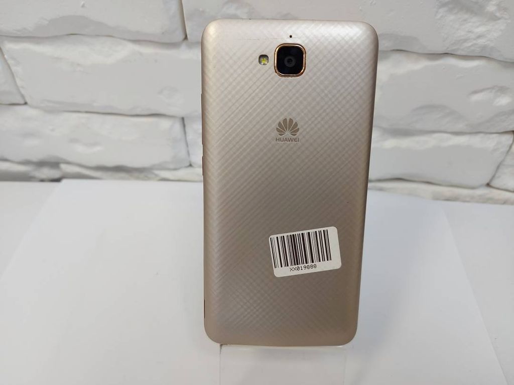 За сколько можно продать телефон huawei y6 2019